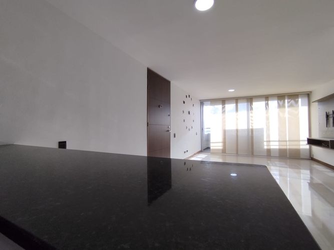 Apartamento de 3 alcobas en arriendo en Loma Del Indio, Medellín, 90 m² · foto 20 de 20