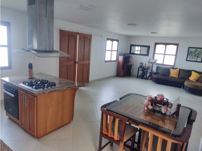 Finca en venta en La Industrial, Marinilla, 358 m² · foto 4 de 11