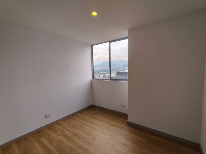 Apartamento de 3 alcobas en arriendo en El Poblado, Medellín, 120 m² · foto 9 de 18