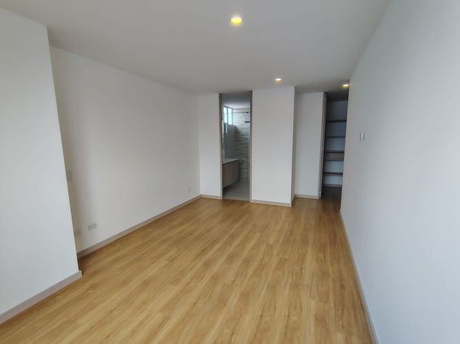 Apartamento de 3 alcobas en arriendo en El Poblado, Medellín, 120 m² · foto 12 de 18