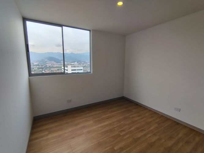Apartamento de 3 alcobas en arriendo en El Poblado, Medellín, 120 m² · foto 13 de 18