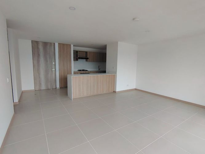 Apartamento de 3 alcobas en arriendo en El Poblado, Medellín, 120 m² · foto 7 de 18