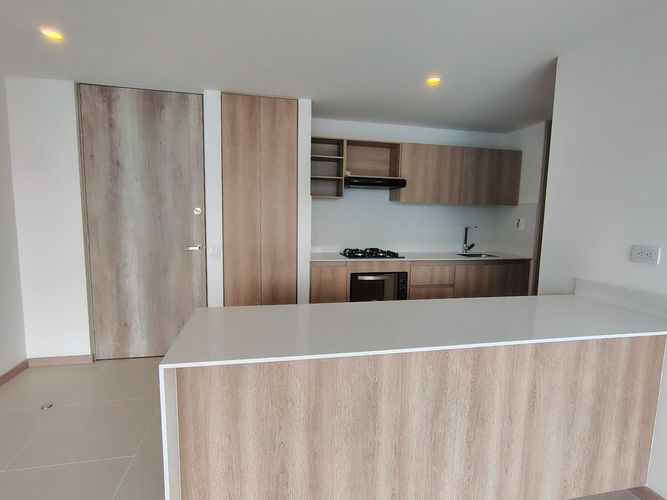 Apartamento de 3 alcobas en arriendo en El Poblado, Medellín, 120 m² · foto 5 de 18