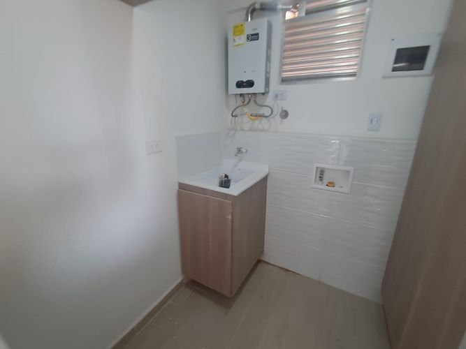 Apartamento de 2 alcobas en arriendo en Centro, Rionegro, 50 m² · foto 10 de 18