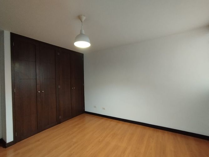 Apartamento de 3 alcobas en arriendo en El Poblado, Medellín, 175 m² · foto 8 de 20