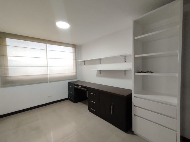 Apartamento de 3 alcobas en arriendo en El Poblado, Medellín, 175 m² · foto 20 de 20
