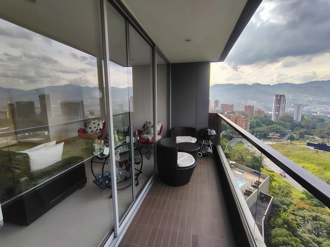 Apartamento de 2 alcobas en arriendo en El Poblado, Medellín, 73 m² · foto 15 de 15
