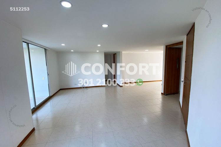 Apartamento de 3 alcobas en arriendo en Conquistadores, Medellín, 120 m² · foto 4 de 17