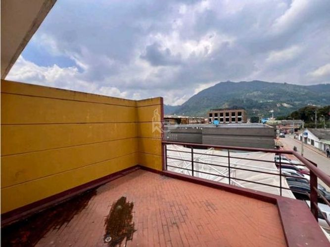 Local en venta en Cota, 72 m² · foto 9 de 10