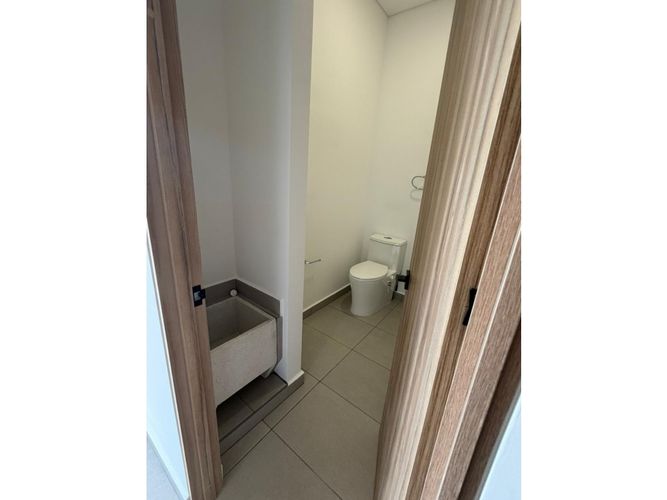 Consultorio en venta en Puerto Rico, Armenia, 33 m² · foto 6 de 10