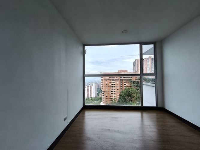 Apartamento de 2 alcobas en arriendo en Las Lomitas, Sabaneta, 110 m² · foto 17 de 20