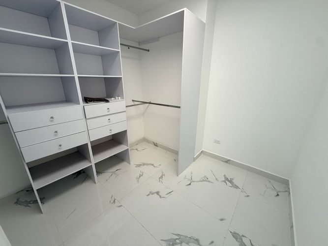 Casa de 3 alcobas en venta en Llano Grande, Rionegro, 320 m² · foto 14 de 24