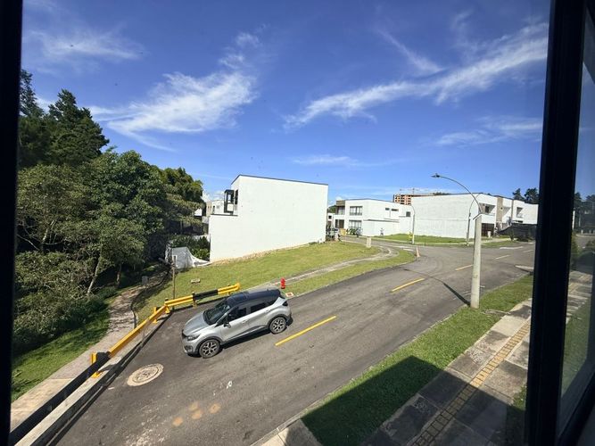 Casa de 3 alcobas en venta en Llano Grande, Rionegro, 320 m² · foto 22 de 24