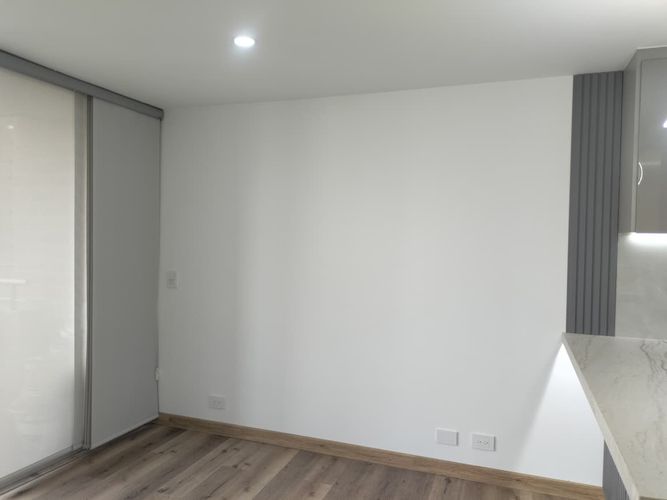 Apartamento de 1 alcoba en venta en El Poblado, Medellín, 63 m² · foto 8 de 15