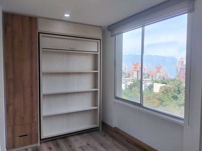 Apartamento de 1 alcoba en venta en El Poblado, Medellín, 63 m² · foto 11 de 15