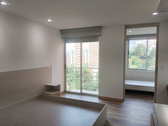 Apartamento de 1 alcoba en venta en El Poblado, Medellín, 63 m² · foto 10 de 15