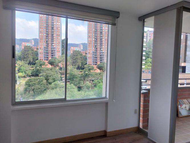 Apartamento de 1 alcoba en venta en El Poblado, Medellín, 63 m² · foto 12 de 15