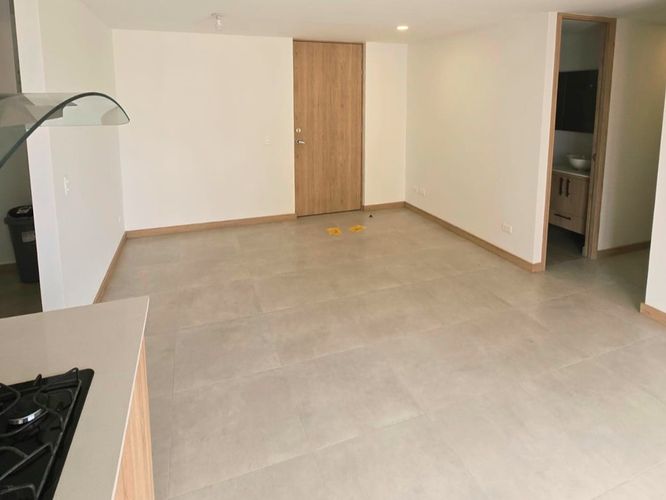 Apartamento de 3 alcobas en venta en Rionegro, 84 m² · foto 7 de 12