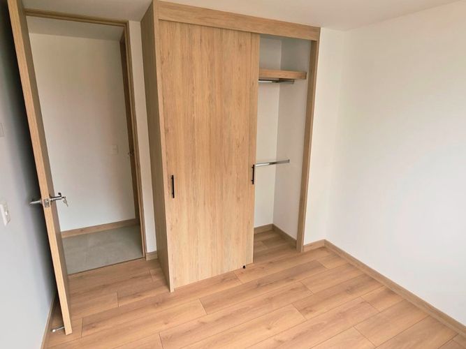 Apartamento de 3 alcobas en venta en Rionegro, 84 m² · foto 9 de 12