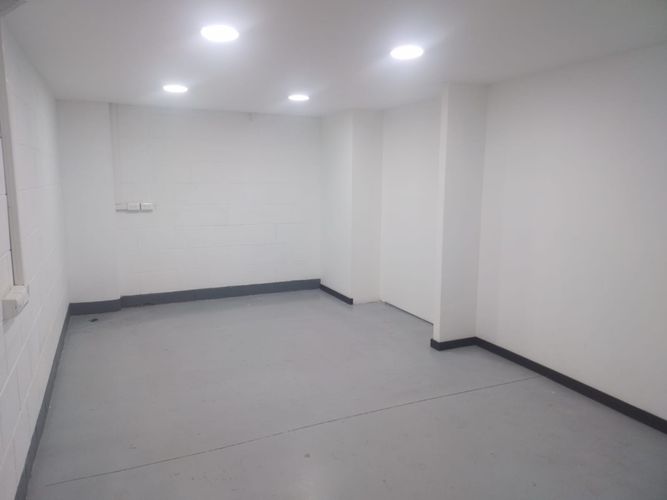 Bodega en arriendo en Villa Del Parque, Medellín, 123 m² · foto 3 de 15