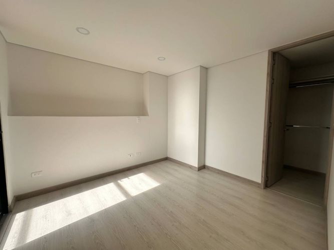 Apartamento de 3 alcobas en venta en San Antonio De Pereira, Bello, 60 m² · foto 11 de 18