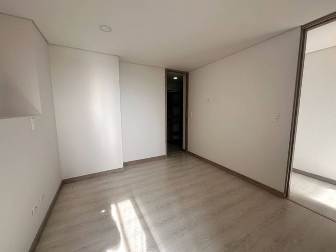 Apartamento de 3 alcobas en venta en San Antonio De Pereira, Bello, 60 m² · foto 15 de 18