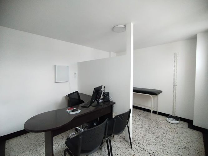 Local en arriendo en San Jose Sur, Pereira, 456 m² · foto 3 de 7