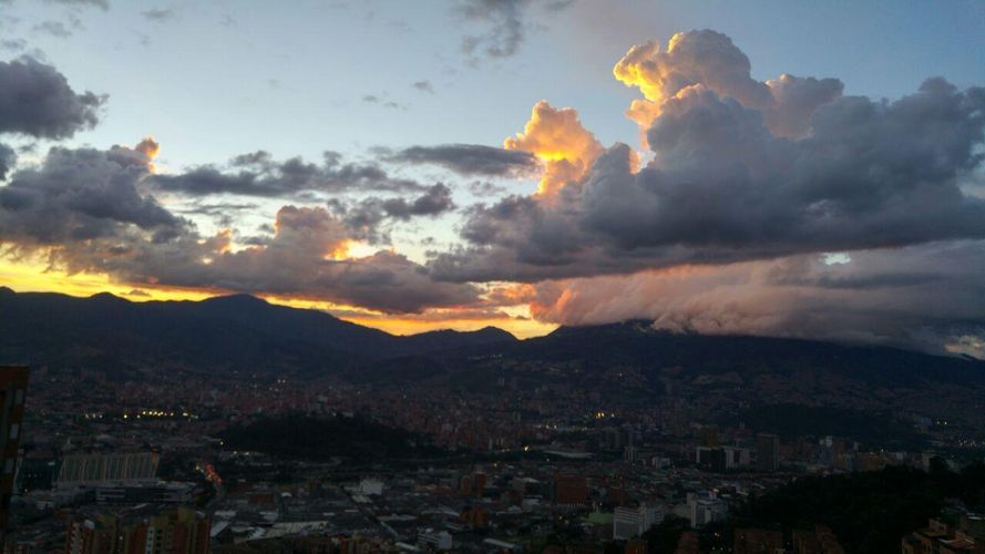 Apartamento de 3 alcobas en arriendo en Loma Del Indio, Medellín, 90 m² · foto 19 de 20