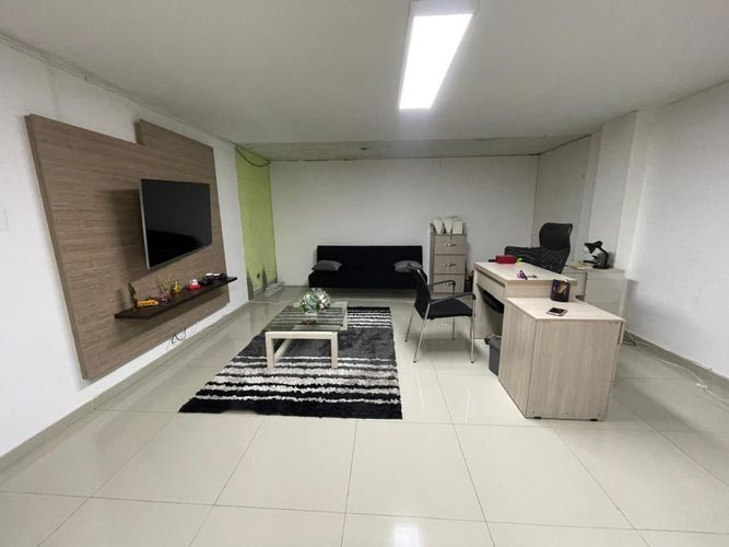 Edificio en venta en Alameda, Cali, 510 m² · foto 4 de 10