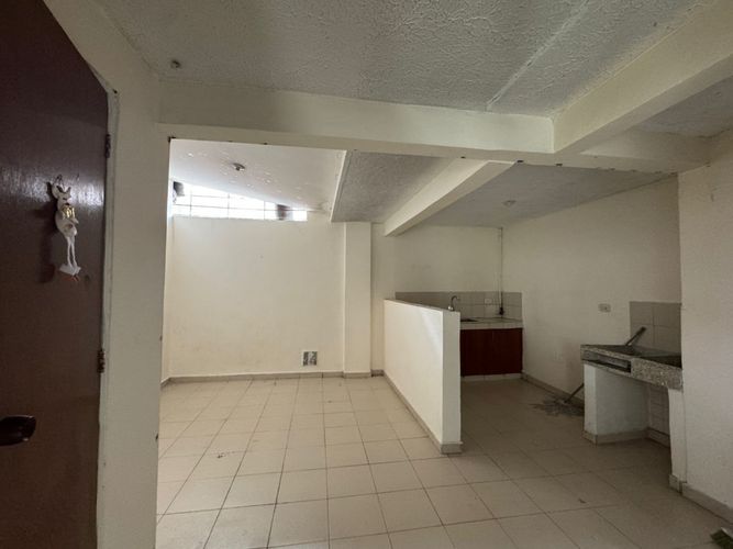 Edificio en venta en Alameda, Cali, 510 m² · foto 5 de 10