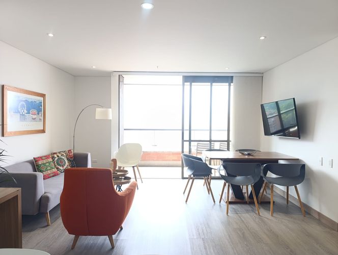 Apartamento de 1 alcoba en arriendo en El Poblado, Medellín, 68 m² · foto 2 de 19