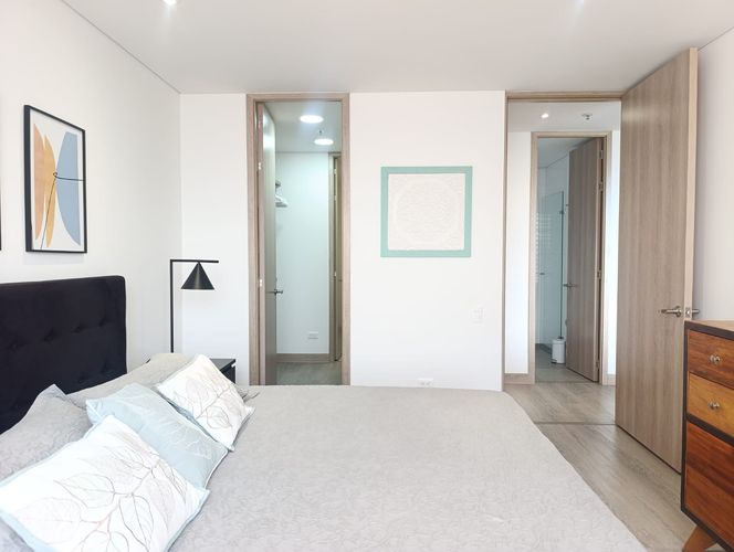 Apartamento de 1 alcoba en arriendo en El Poblado, Medellín, 68 m² · foto 12 de 19