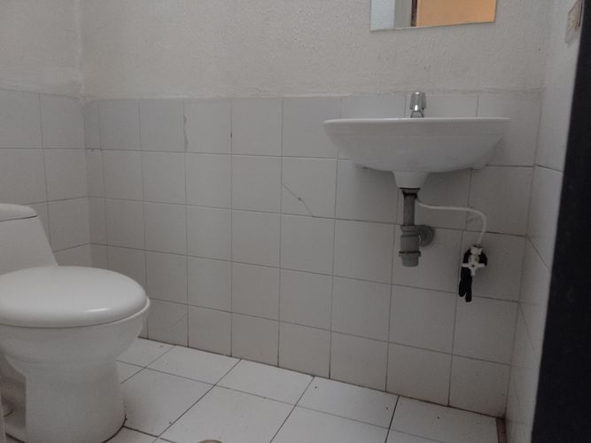 Local en venta en La Argentina, Manizales, 30 m² · foto 6 de 7