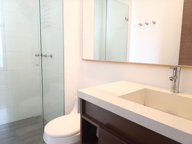 Apartamento de 1 alcoba en arriendo en El Poblado, Medellín, 52 m² · foto 12 de 13