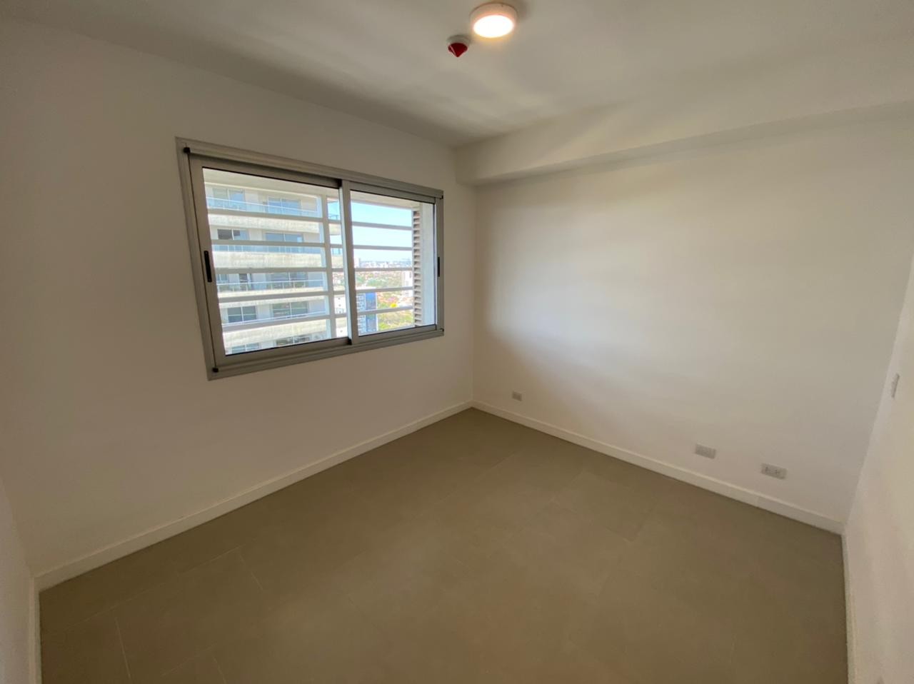 ALQUILO DEPARTAMENTO DE 3 HABITACIONES EN ASUNCION S.H.Y — foto 3