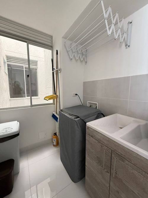 Apartamento de 3 alcobas en venta en Ricaurte, 75 m² · foto 16 de 24