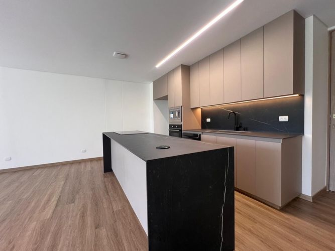 Apartamento de 3 alcobas en venta en Sajonia, Rionegro, 166 m² · foto 3 de 20