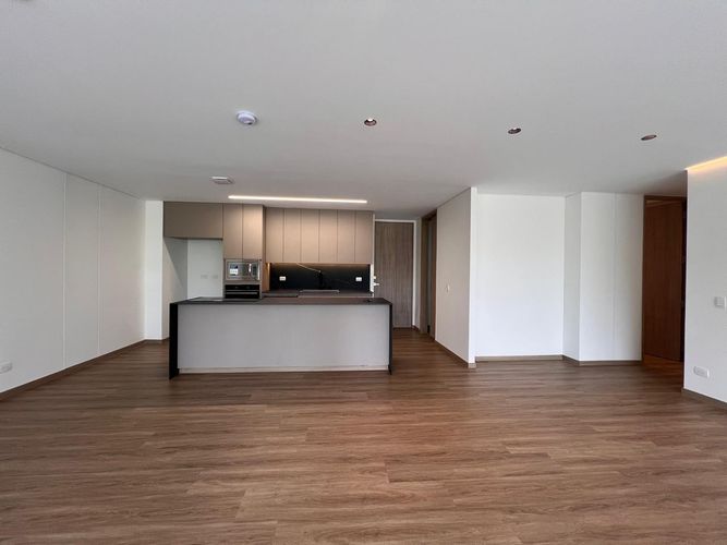Apartamento de 3 alcobas en venta en Sajonia, Rionegro, 166 m² · foto 7 de 20