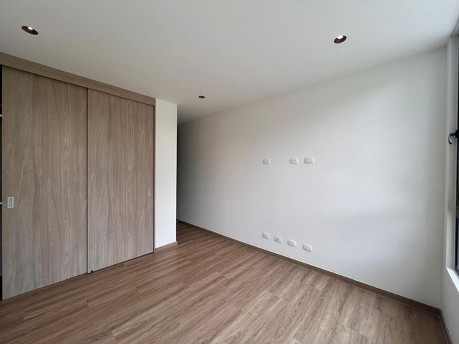 Apartamento de 3 alcobas en venta en Sajonia, Rionegro, 166 m² · foto 9 de 20