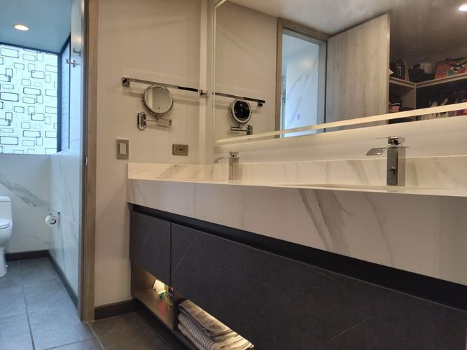 Apartamento de 3 alcobas en venta en El Poblado, Medellín, 150 m² · foto 18 de 19