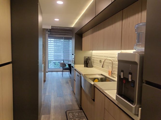 Apartamento de 3 alcobas en venta en El Poblado, Medellín, 150 m² · foto 9 de 19