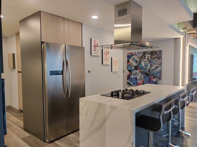 Apartamento de 3 alcobas en venta en El Poblado, Medellín, 150 m² · foto 7 de 19