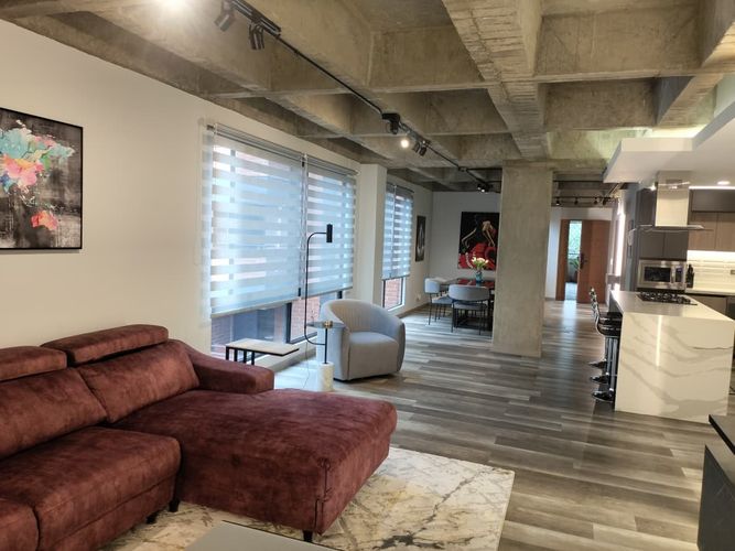 Apartamento de 3 alcobas en venta en El Poblado, Medellín, 150 m² · foto 3 de 19