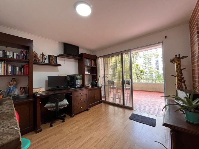 Apartamento de 3 alcobas en venta en El Poblado, Medellín, 243 m² · foto 10 de 18