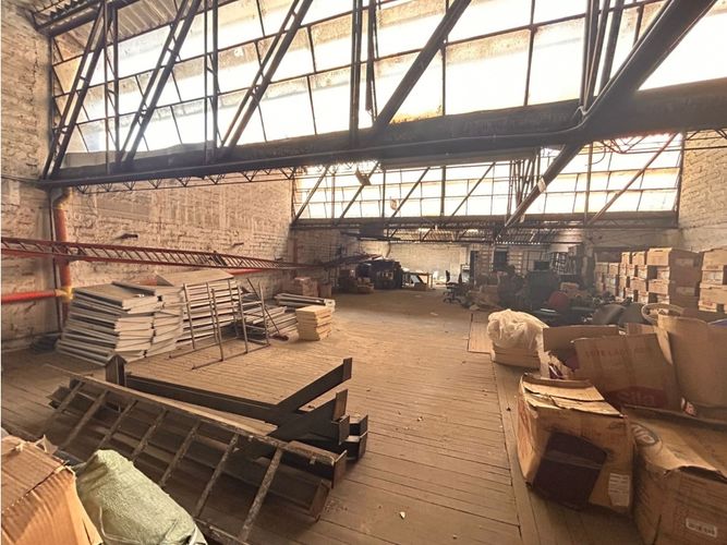 Bodega en arriendo en Estadio, Medellín, 350 m² · foto 2 de 8