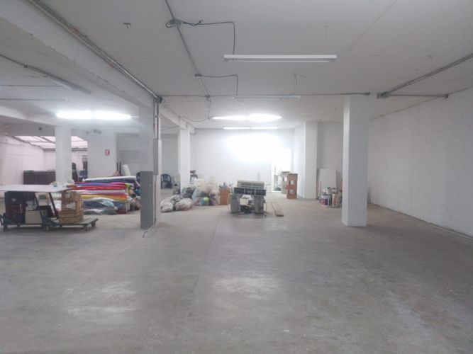 Bodega en venta en El Poblado, Medellín, 1490 m² · foto 6 de 19