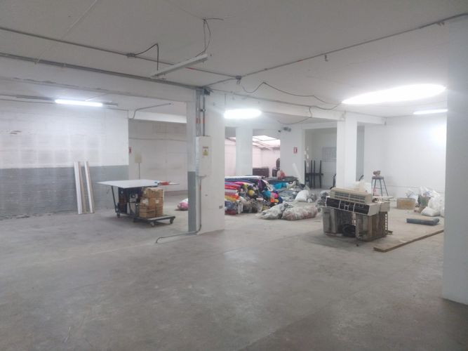 Bodega en venta en El Poblado, Medellín, 1490 m² · foto 8 de 19