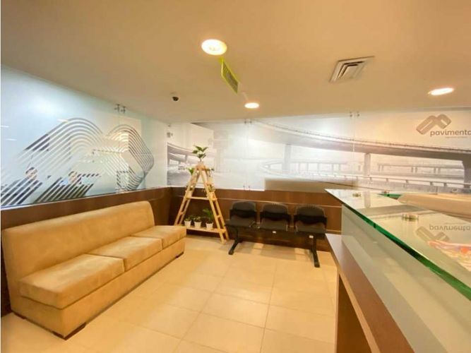 Oficina en venta en Aeroparque Juan Pablo Ii, Medellín, 728 m² · foto 3 de 24