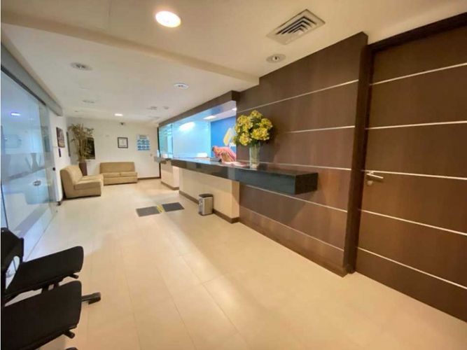 Oficina en venta en Aeroparque Juan Pablo Ii, Medellín, 728 m² · foto 6 de 24