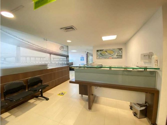 Oficina en venta en Aeroparque Juan Pablo Ii, Medellín, 728 m² · foto 11 de 24